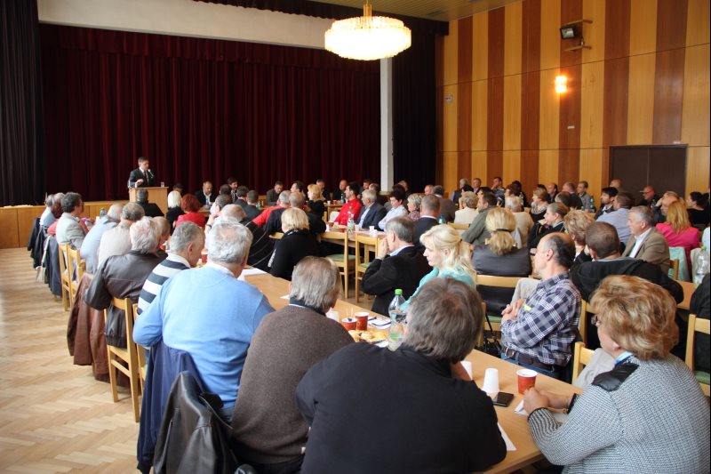 Členská schôdza zo dňa 28.5.2015 za účasti Roberta Fica